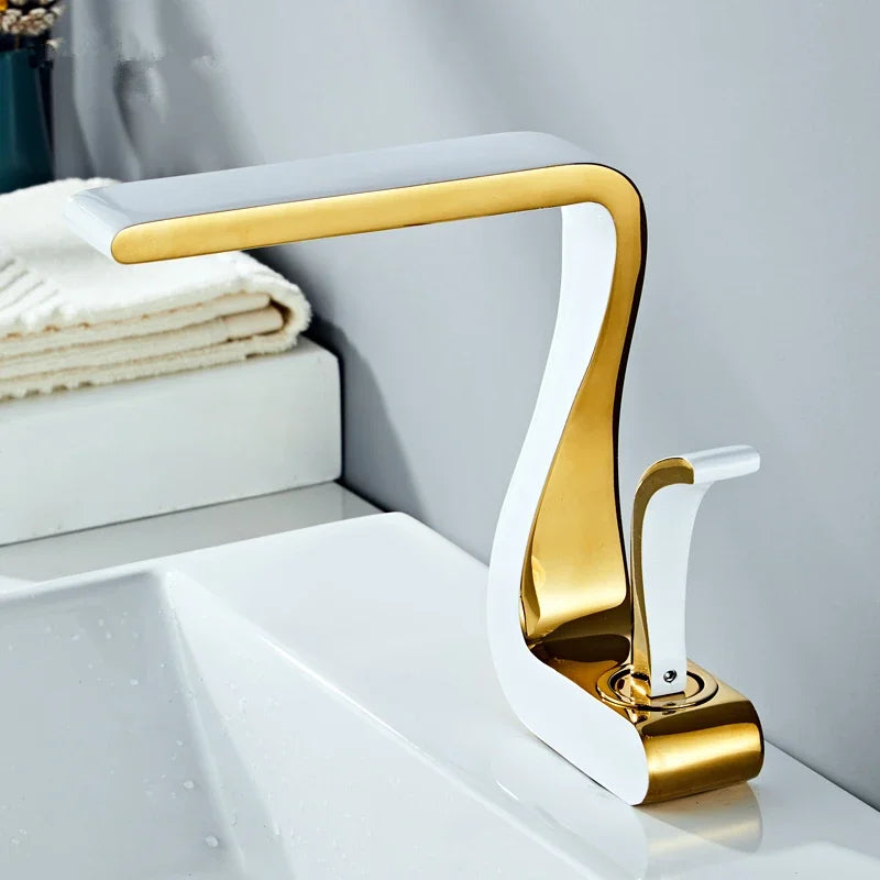 Torneira de Banheiro de Luxo em Branco e Dourado - Elegance Brass